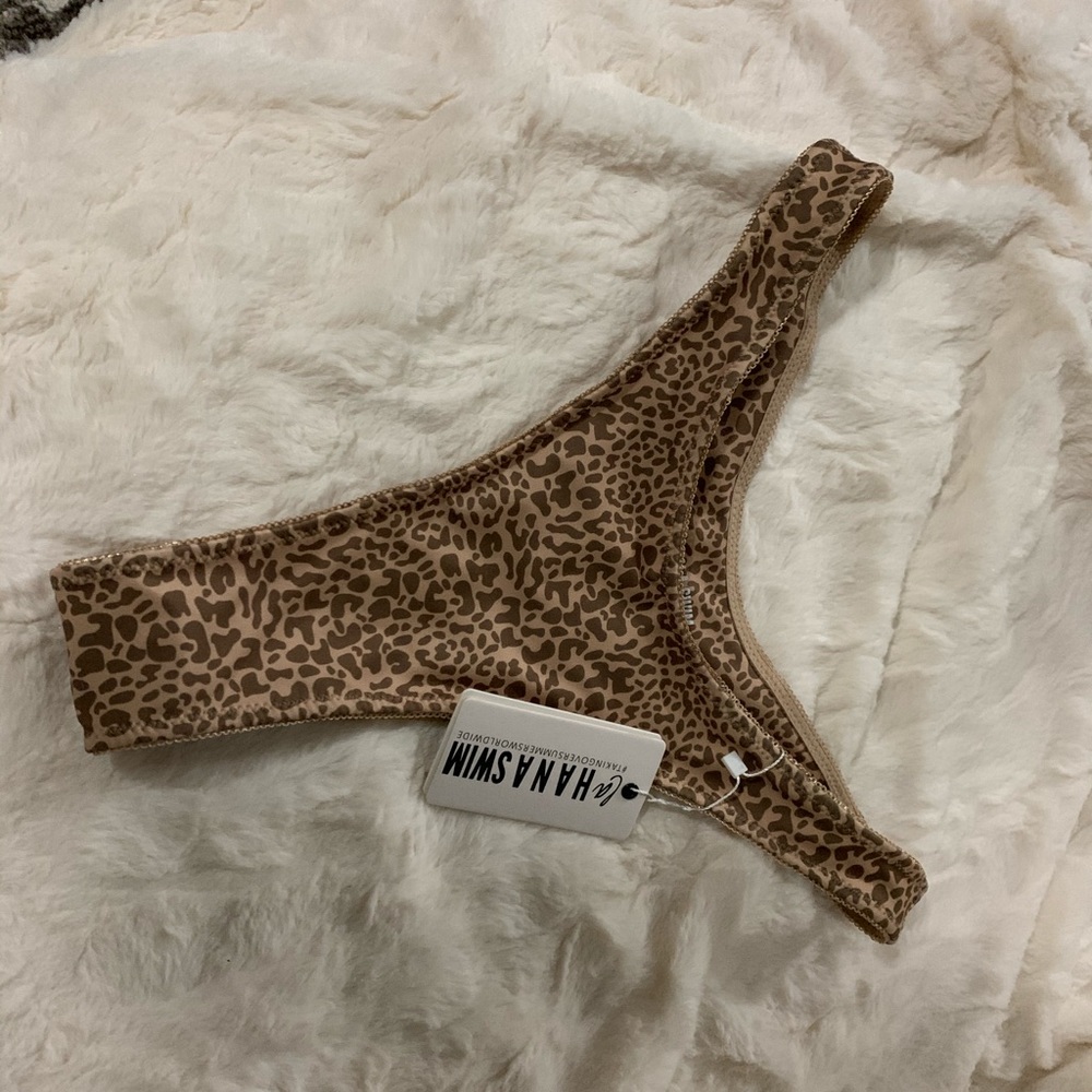 NWT Bikini Bottom - Picture 5 of 7